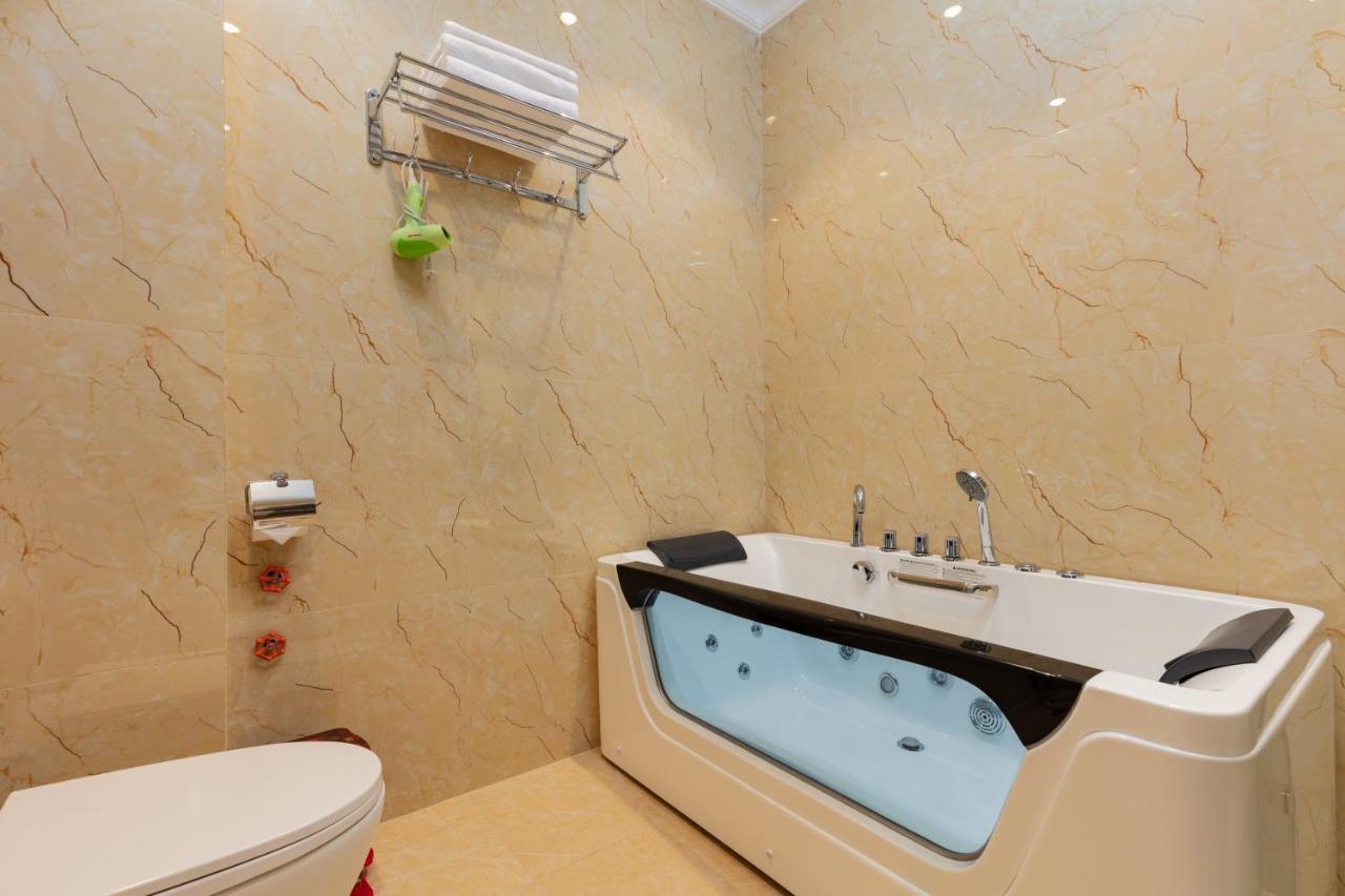 Cam Binh Hotel Quang Ninh  Bagian luar foto
